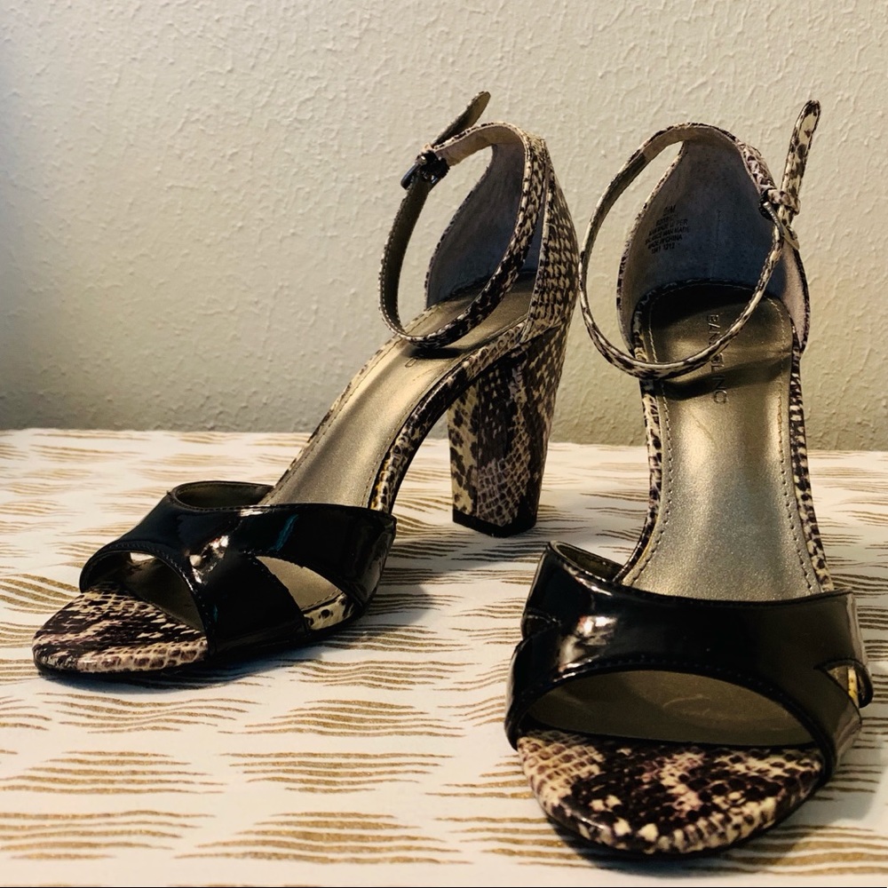 Bandolino Snake Skin Heels